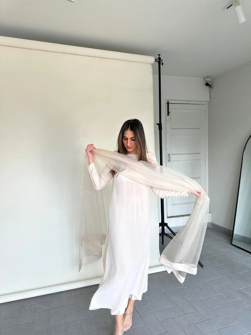 ANTIQUE WHITE BUTTONED SET | Sak Atelier