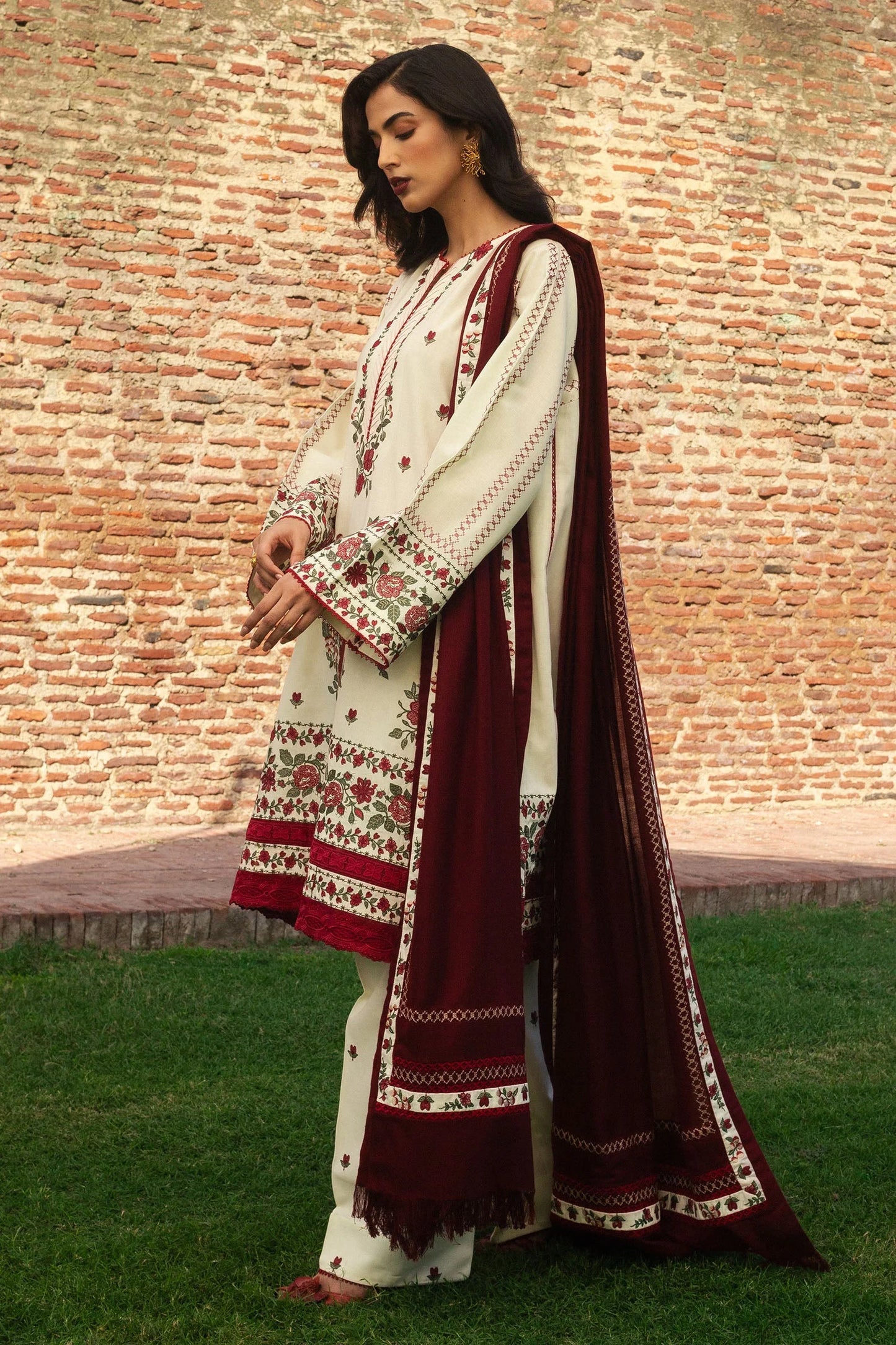 Zara Shahjahan Winter Unstitched 2024 - FARIDEH-D1