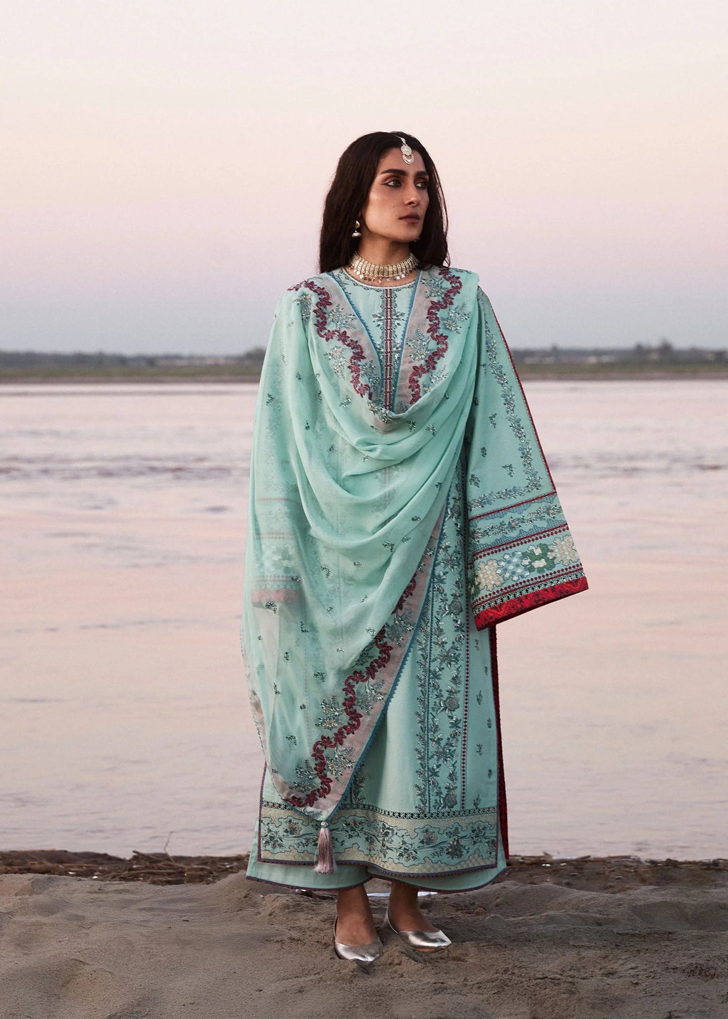 Hussain Rehar Surkh Eid Pret '25 - Aina