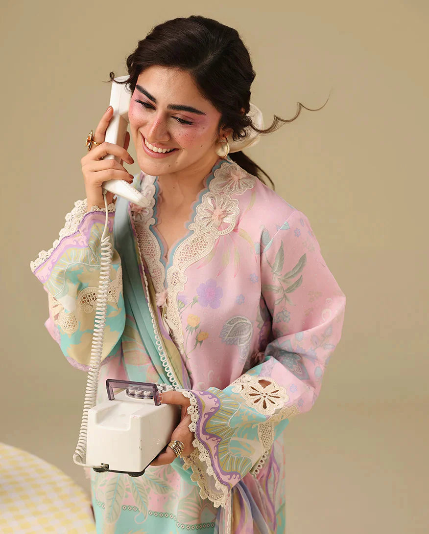 Mushq Soleil Prints '26 - Honey Petal