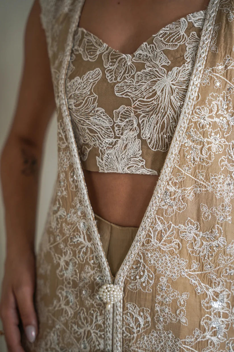 GOLDEN BEIGE SET WEDDING EDIT 2024/2025 (NPA3-24427) | ZAIB