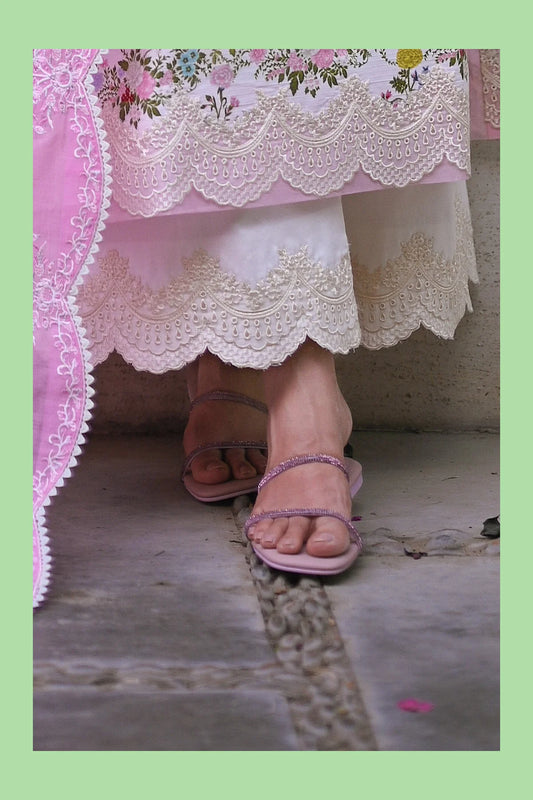 Blushing in Pink Crystal Flat