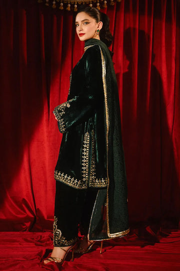 Ansab Jahangir So Hot - Luxury Velvets '25 - Taliah