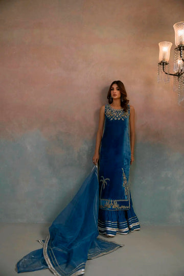 Ayesha Somaya Velvet '25 - Dusky Dream