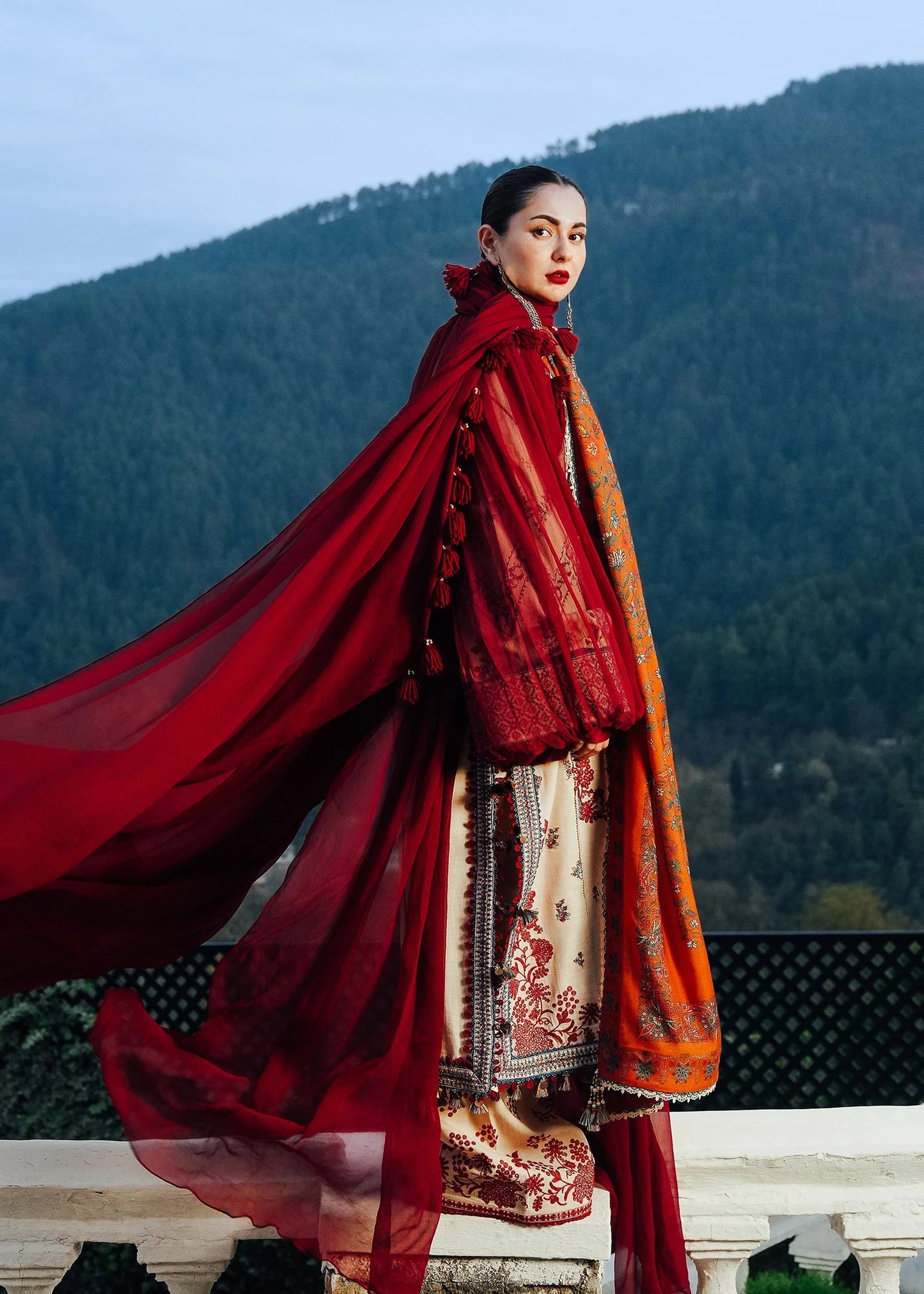 Hussain Rehar Winter Shawl'24 - Almas