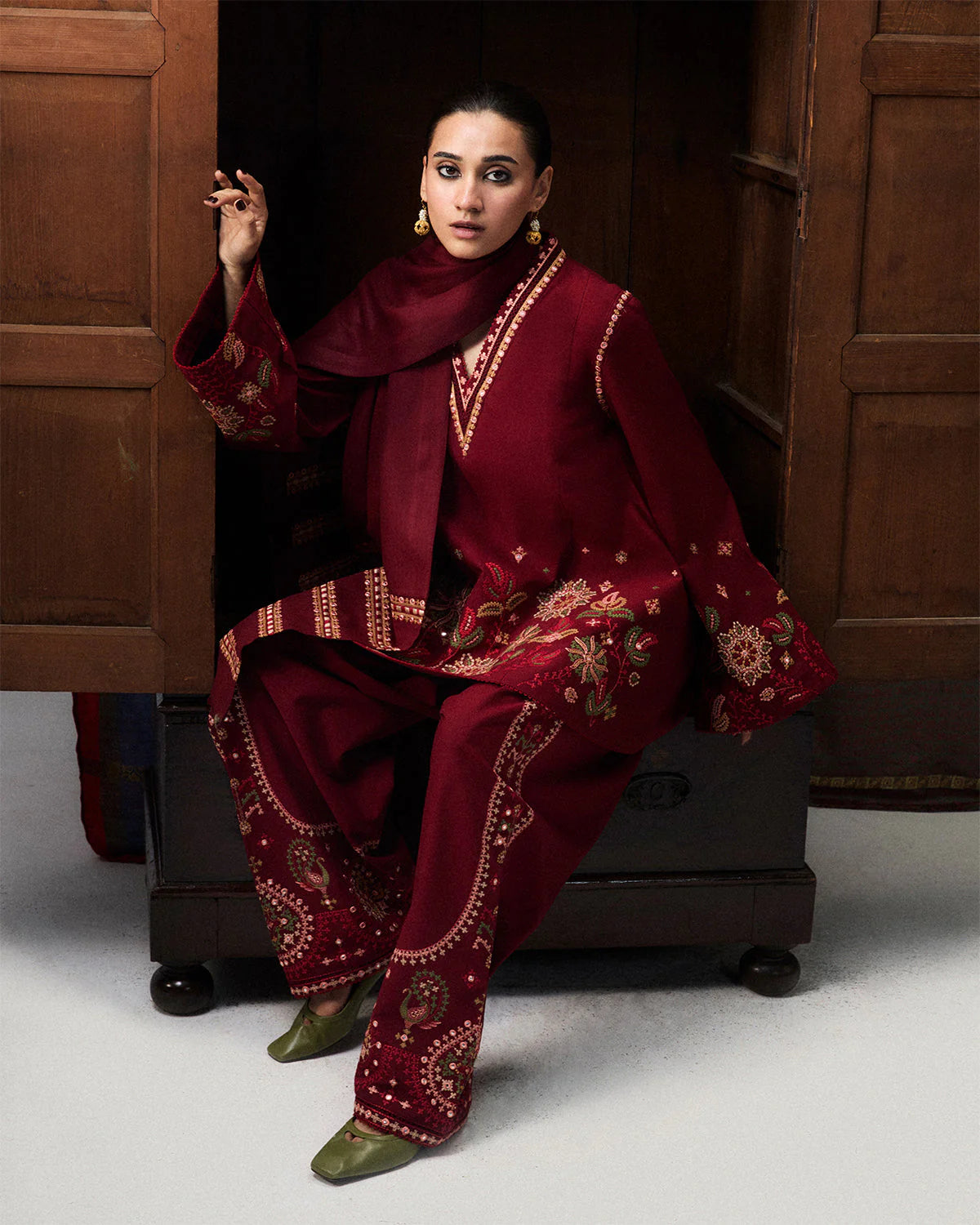 JASMIN SCARF | Khaddar Pret '26 | Jugnu Women