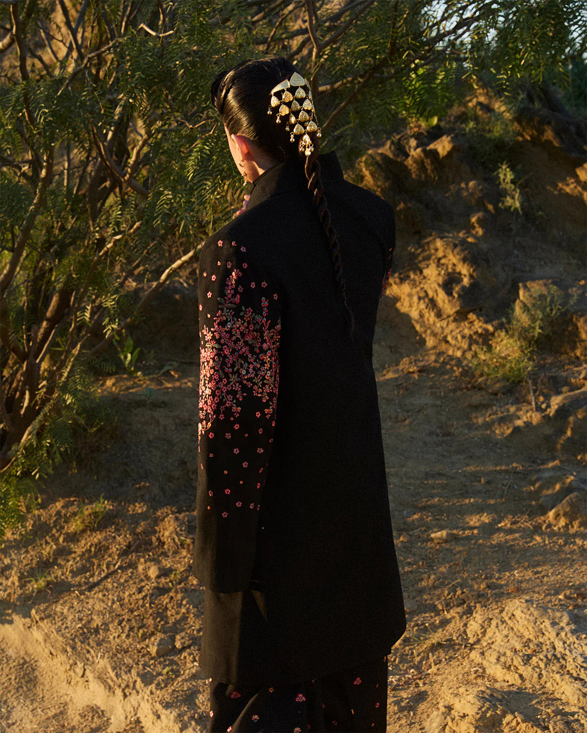 Jugnu Womenswear - AW24 - Ayra - Scarf