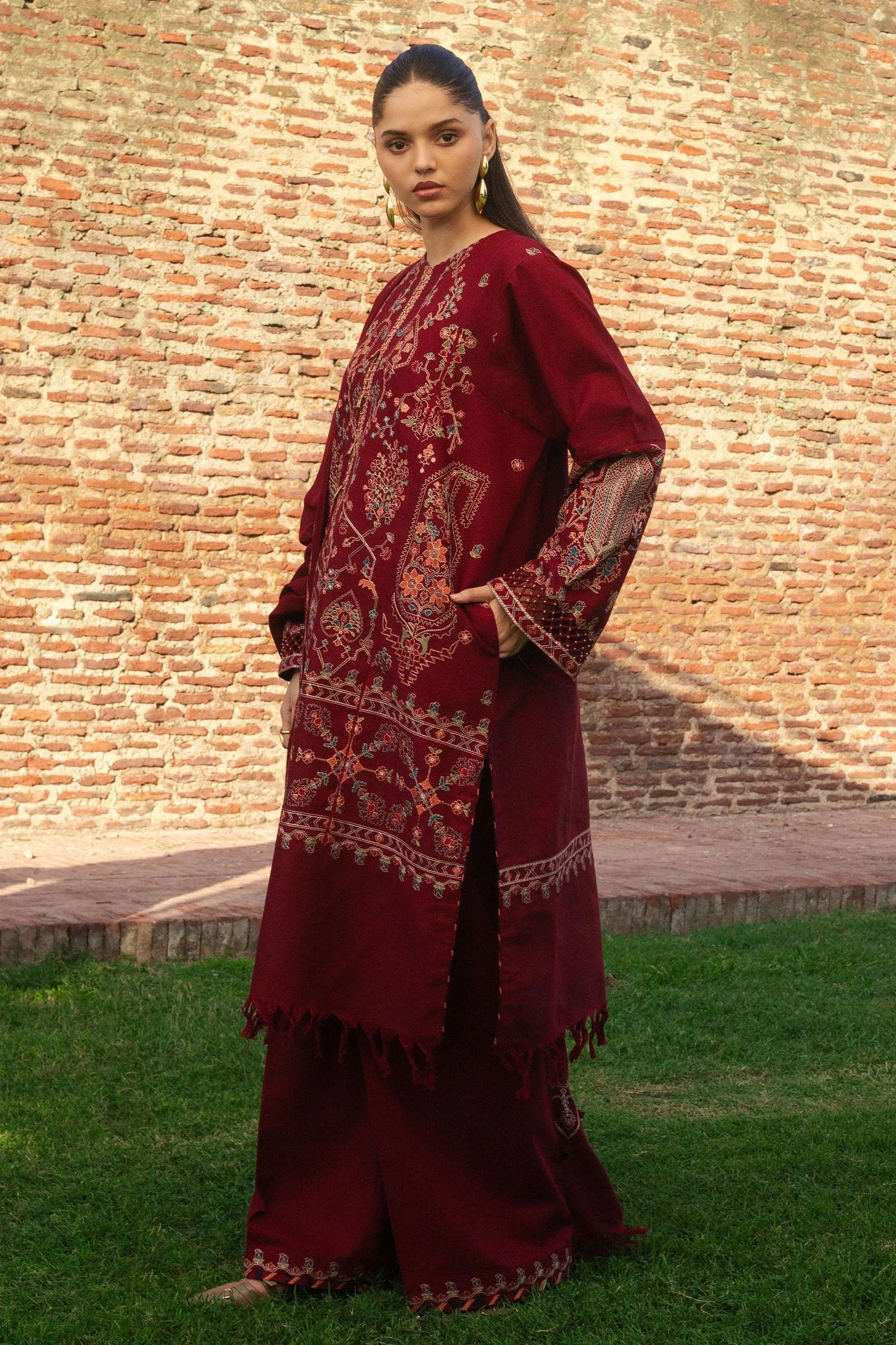 Zara Shahjahan Winter Unstitched 2024 - RAHA-D8