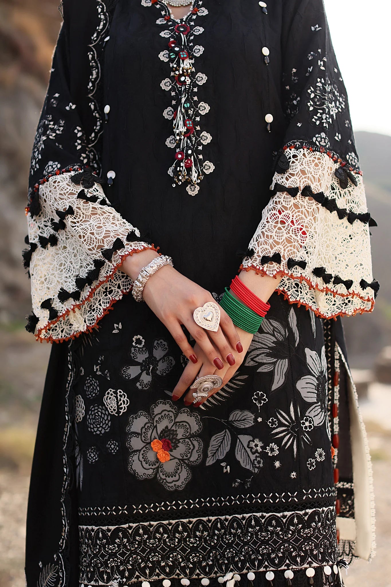 Elan Winter’24 | EW24-10