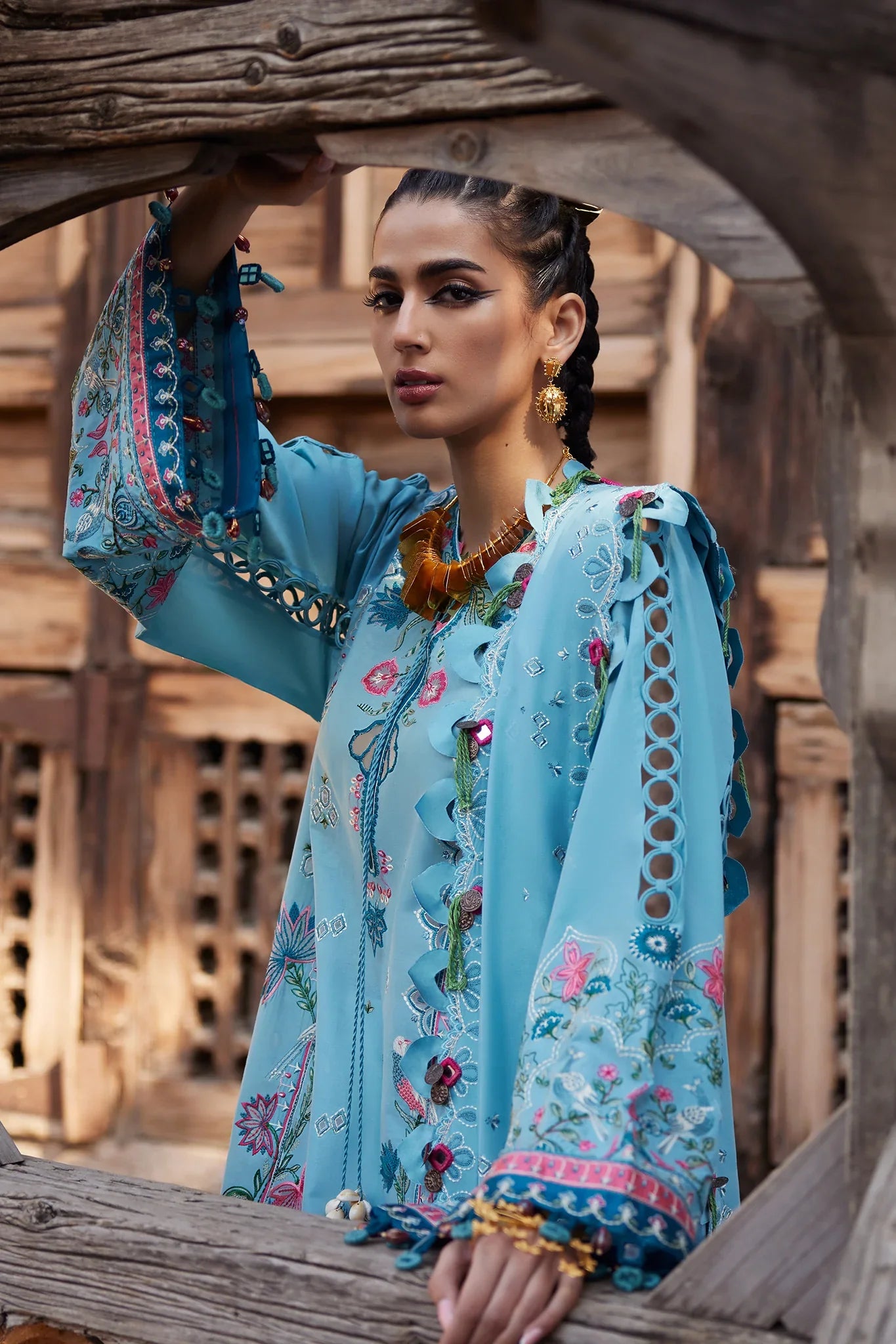 Elan Lawn'25- Isla Bleu (EL25-11 A)