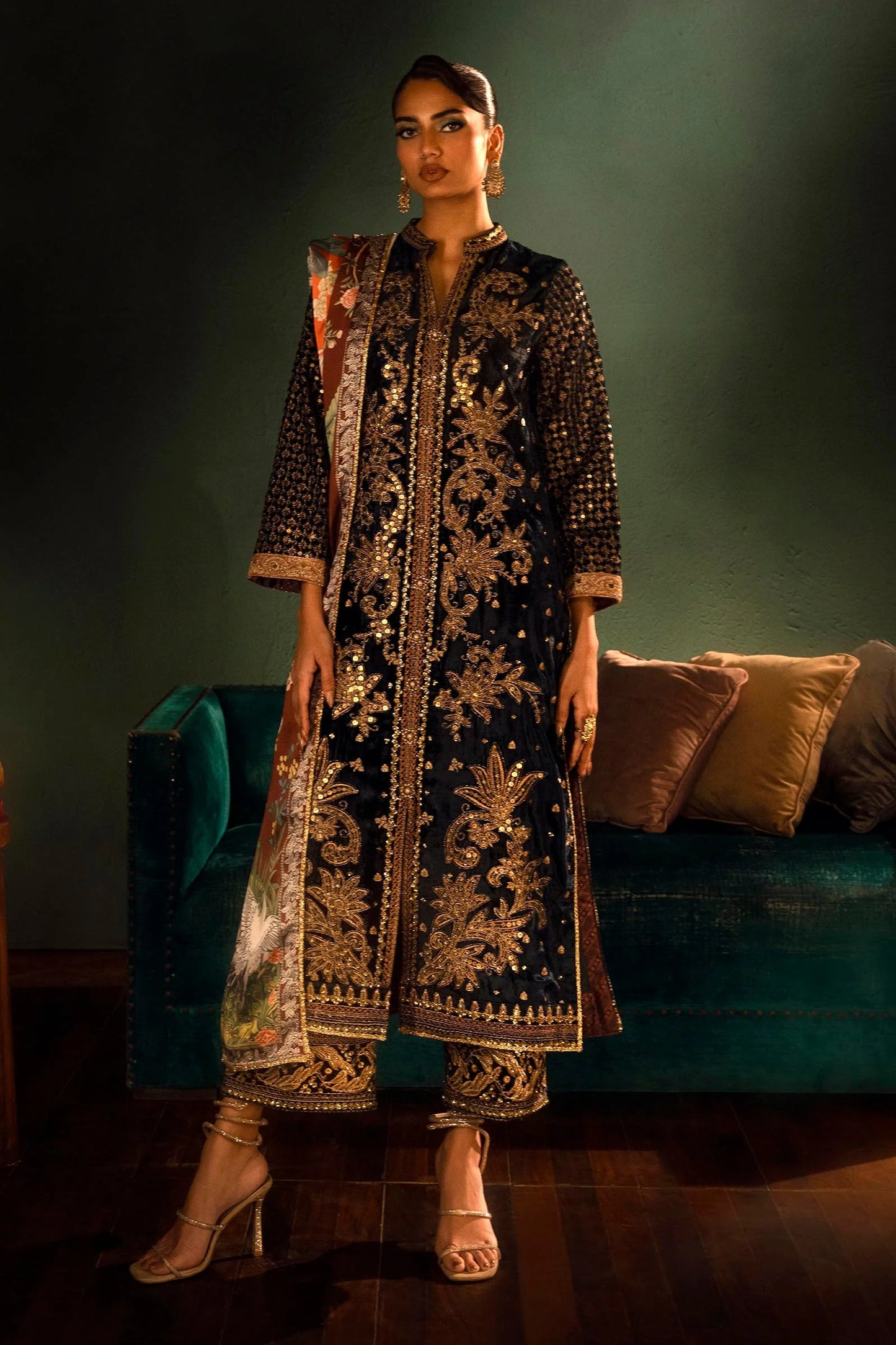 Sana Safinaz Luxury Pret'24 - FW24SGE588P3