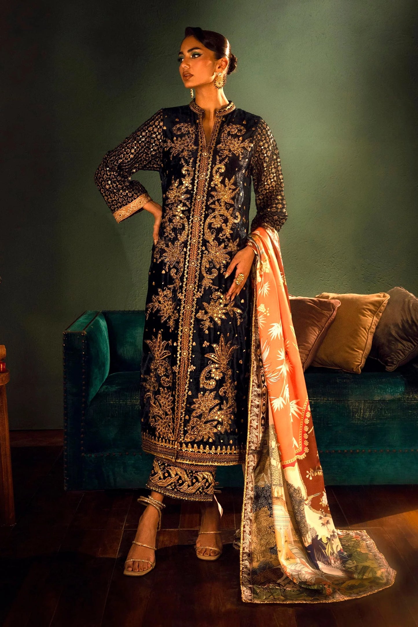 Sana Safinaz Luxury Pret'24 - FW24SGE588P3