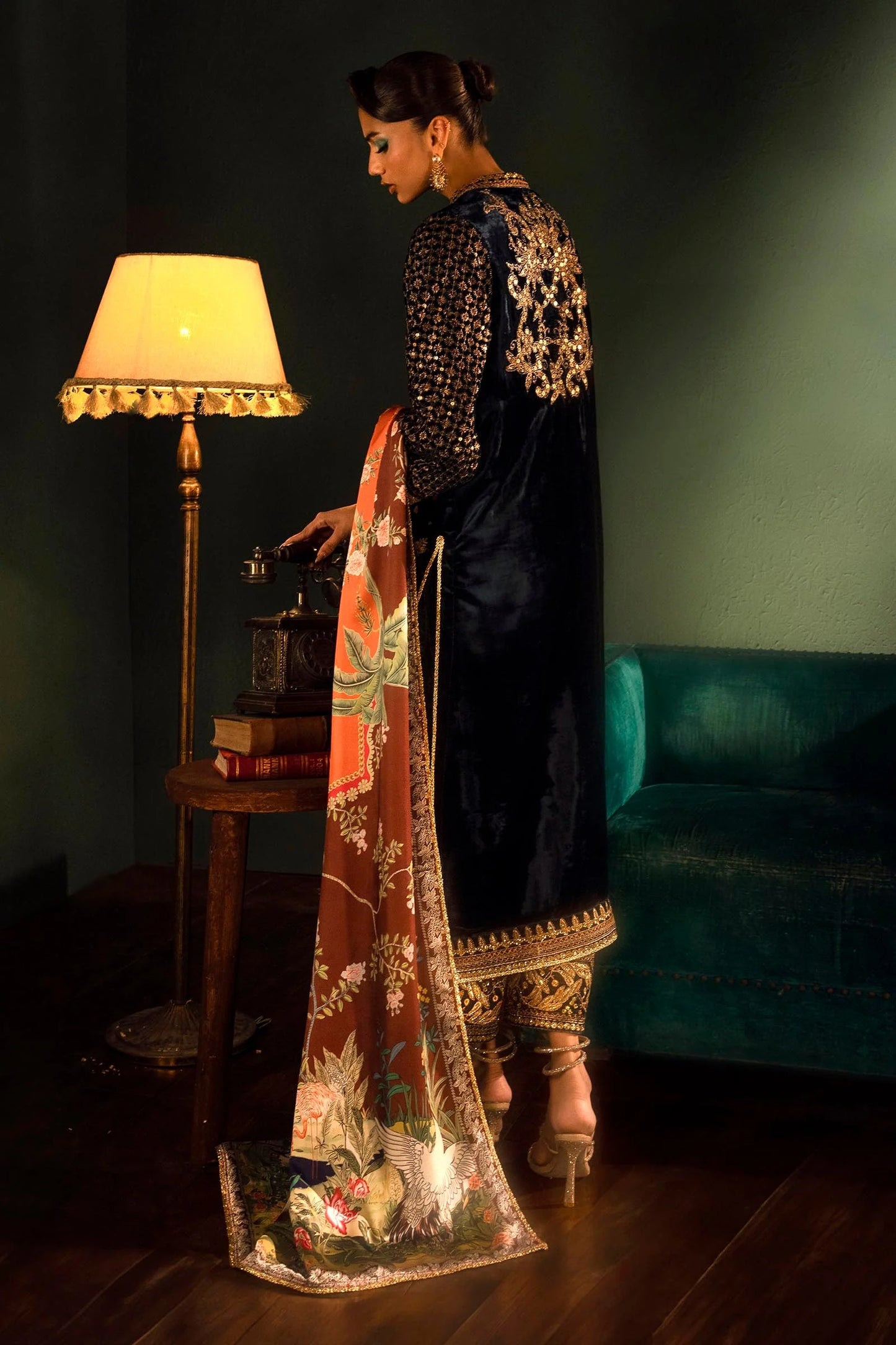 Sana Safinaz Luxury Pret'24 - FW24SGE588P3