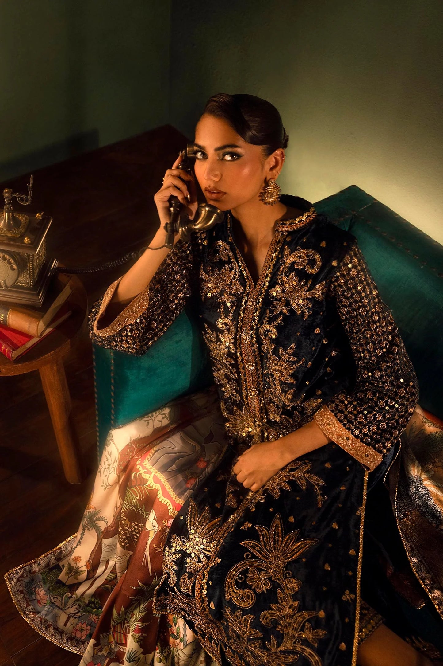 Sana Safinaz Luxury Pret'24 - FW24SGE588P3