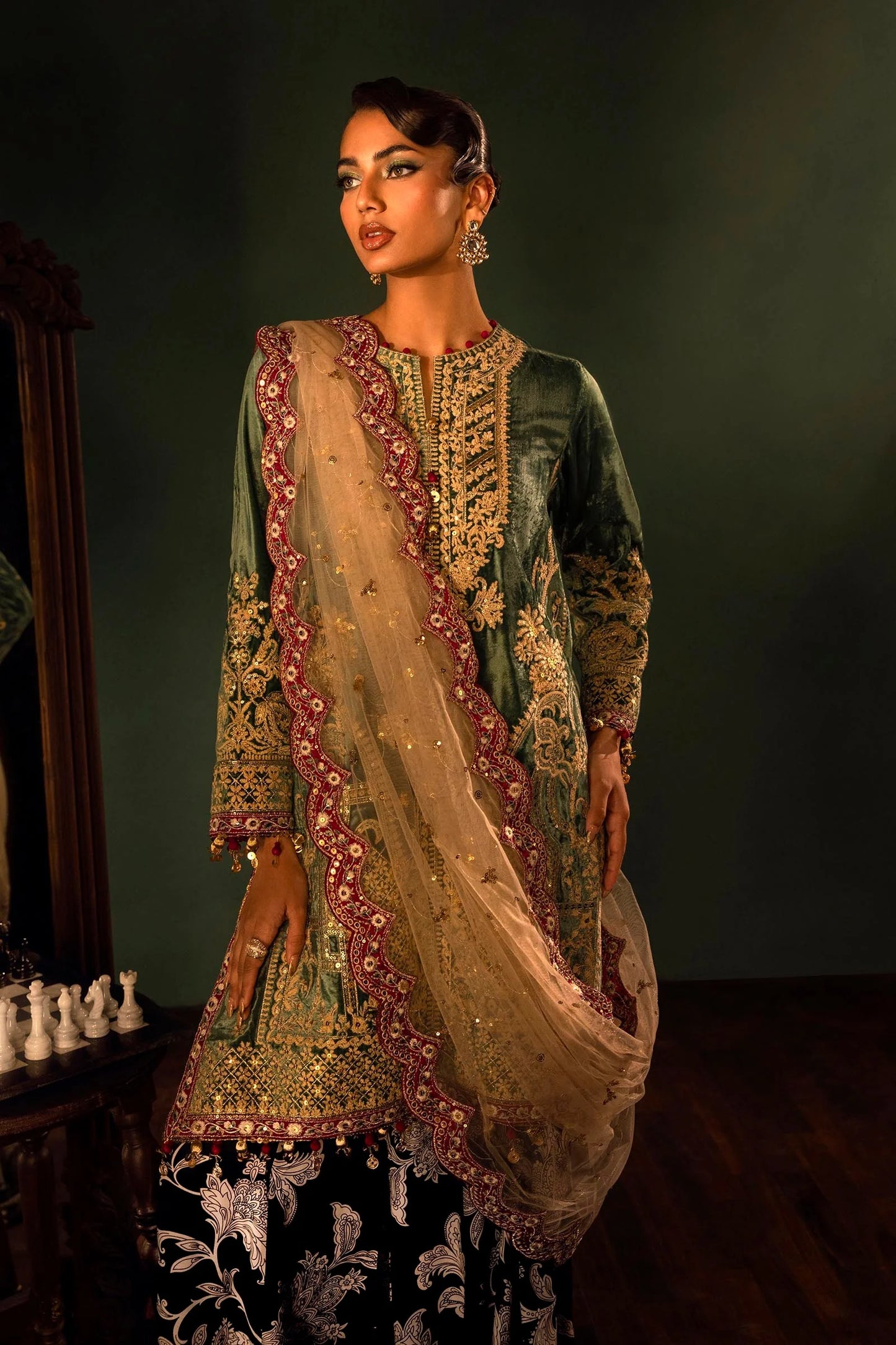 Sana Safinaz Luxury Pret'24 - FW24SGE589P3