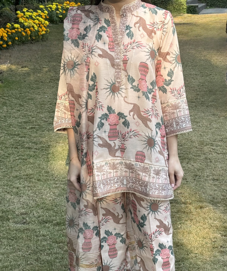 Huma Dilnawaz Digitally Printed Lawn '25 - Dancing Tigers