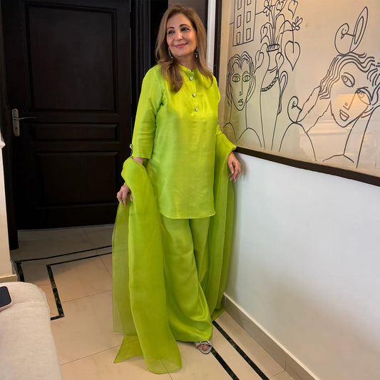Sadaf Kanwal Personalised '25 - Safina Behroz In Bright Bold Neon