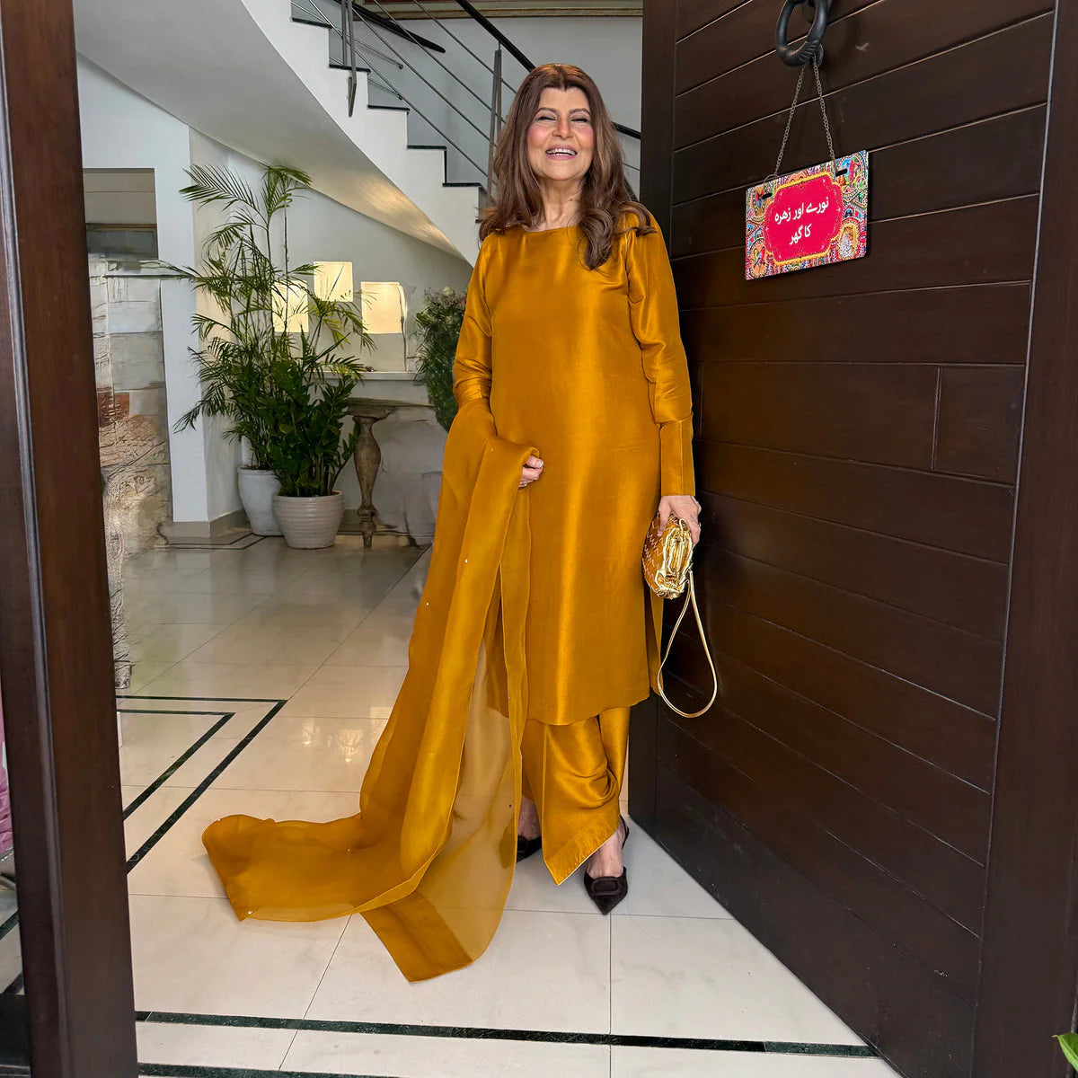 Sadaf Kanwal Personalised '25 - Rubina Ashraf In Mustard-Sharp Cut, Classic Roots