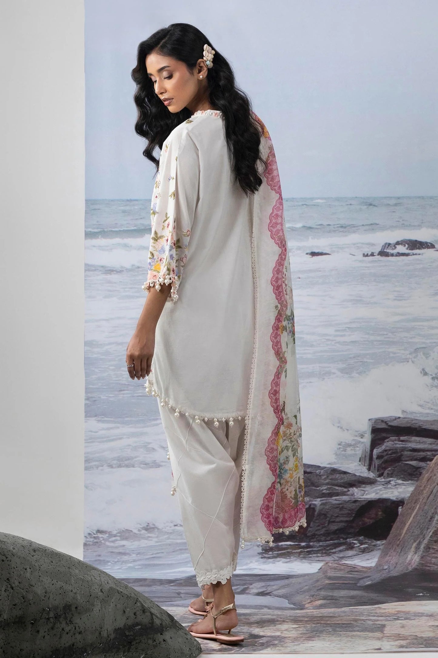 Sana Safinaz Muzlin Summer '25 Vol 2 - M252-015A-Cv