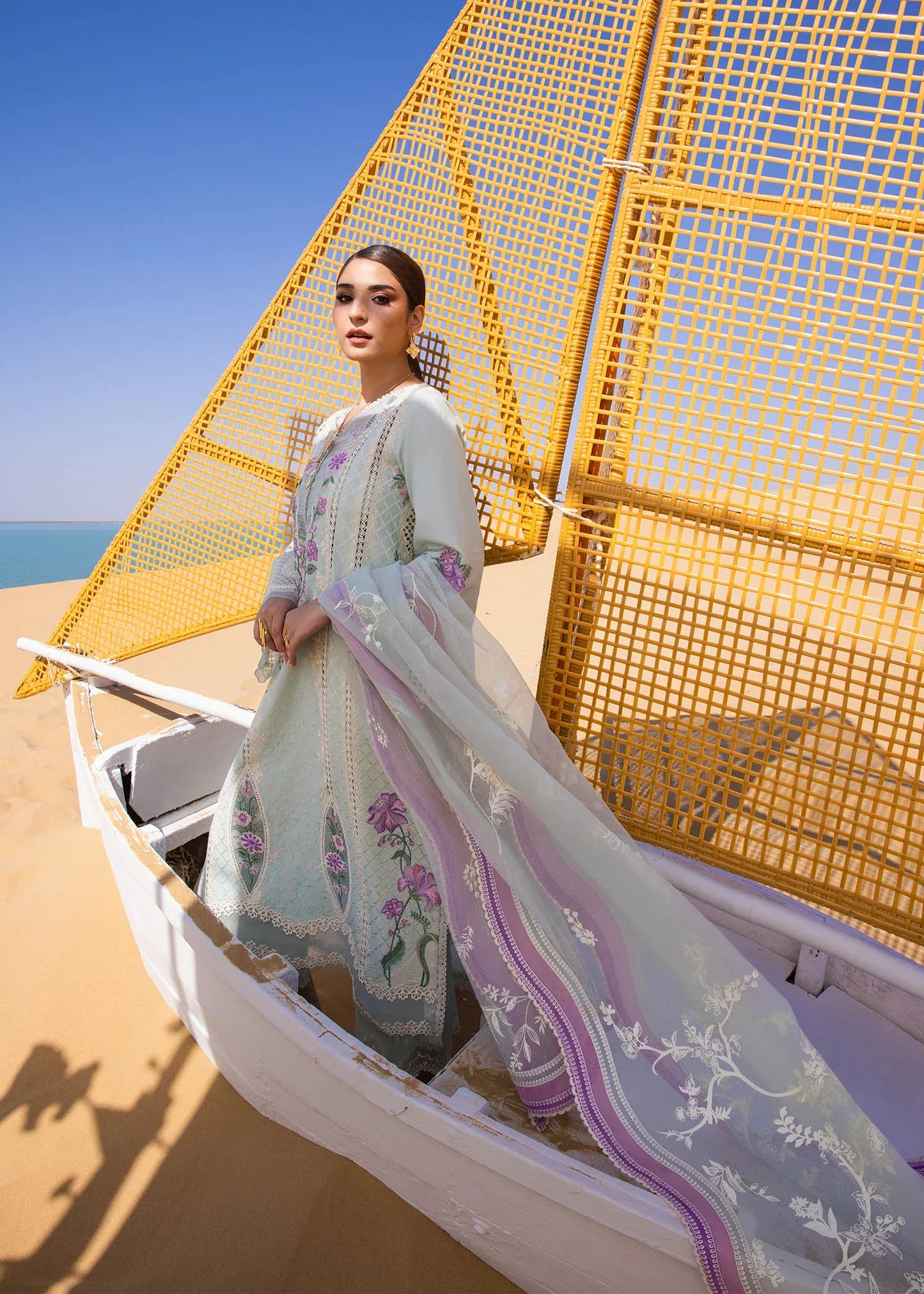 Crimson Flow by Crimson'25-A Handmade Tale - D2 A