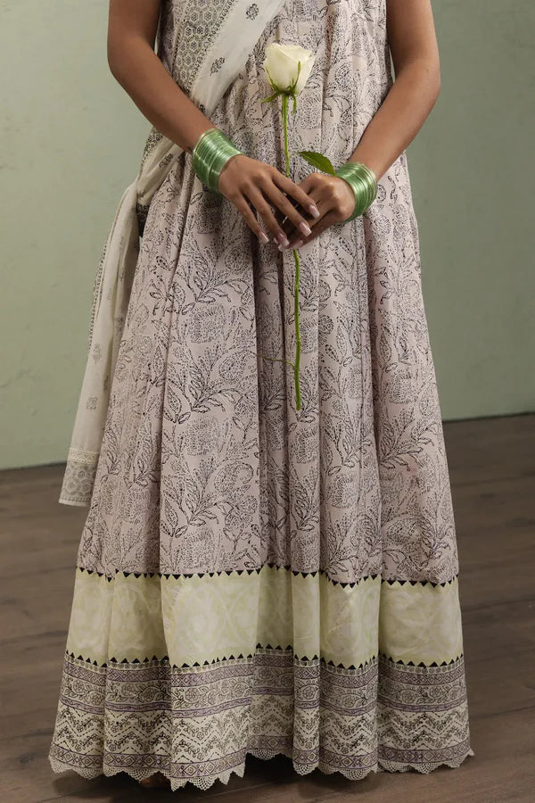 Zara Shahjahan Gulrukh