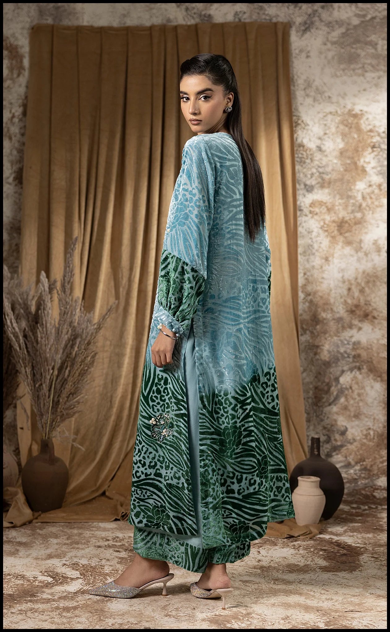 Sumaira Aurangzeb A Velvet Affair'24 - Ocean Mist