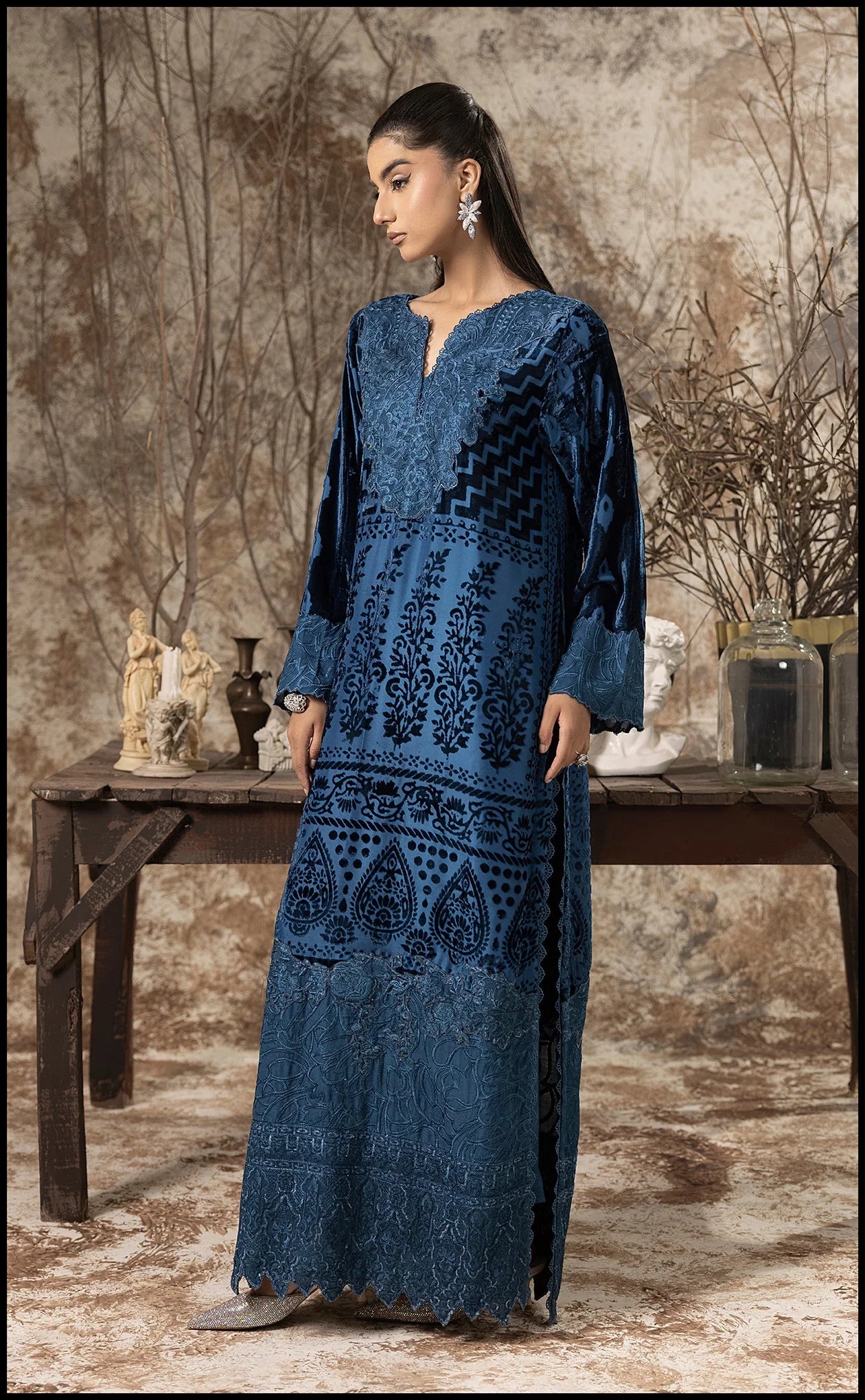 Sumaira Aurangzeb A Velvet Affair'24 - Azure dream