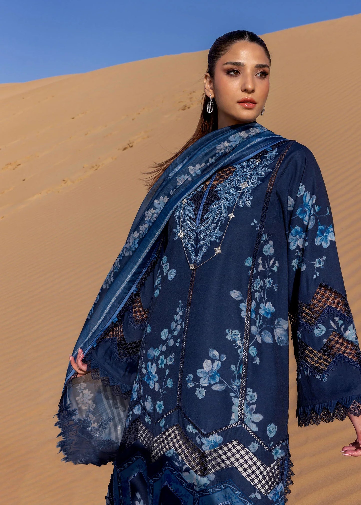 Crimson Flow by Crimson'25-Under The Tuscan Love - D1 B