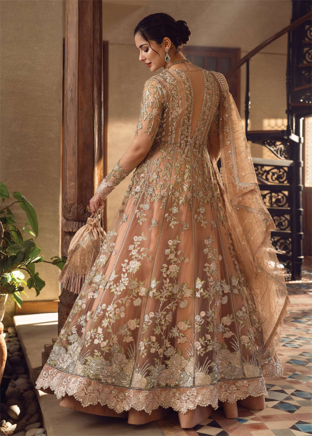 Crimson X Saira Shakira Aik Jhalak Wedding Collection – An Ethereal Fantasy
