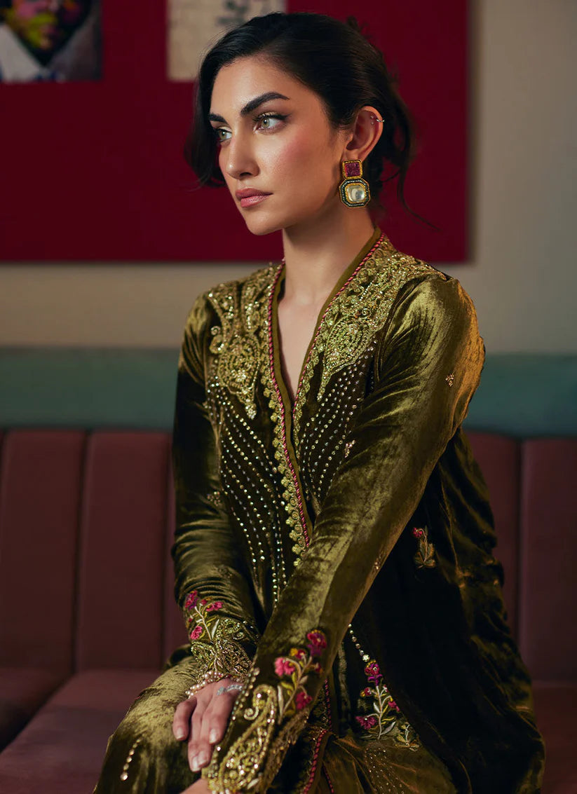 Shahd Olive Shirt And Dupatta | Velvet | FARAH TALIB AZIZ