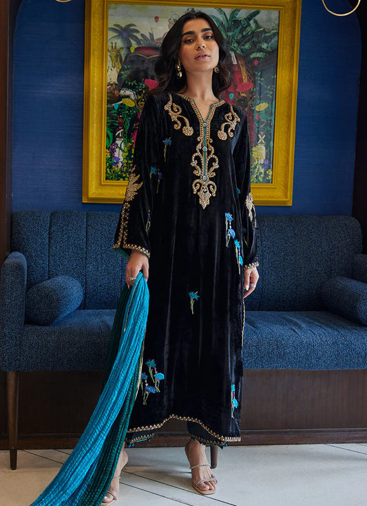 Vania Shirt And Dupatta | Velvet | FARAH TALIB AZIZ