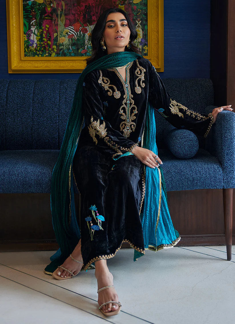 Vania Shirt And Dupatta | Velvet | FARAH TALIB AZIZ