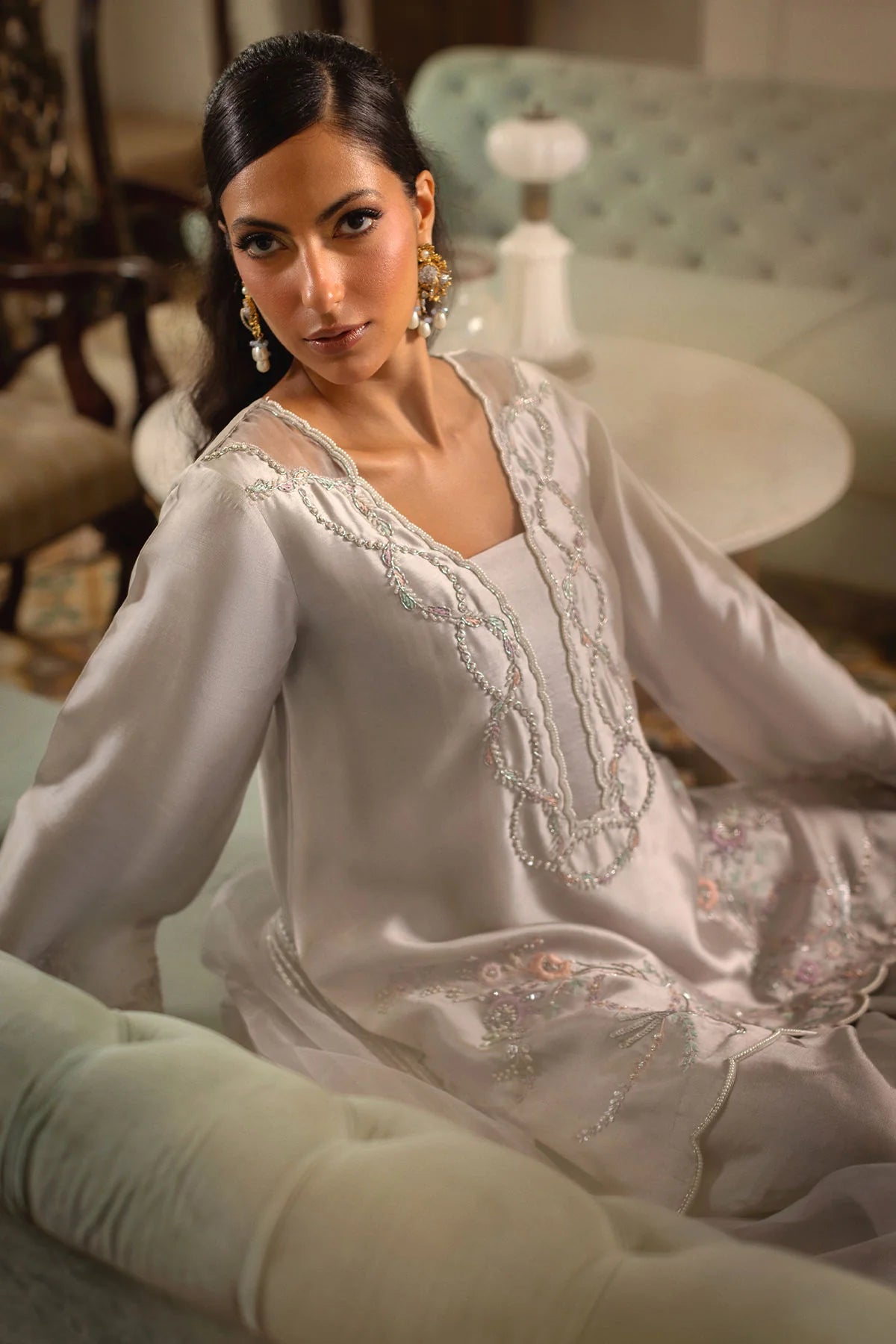 Kiri (Shirt And Pants) | Annus Abrar