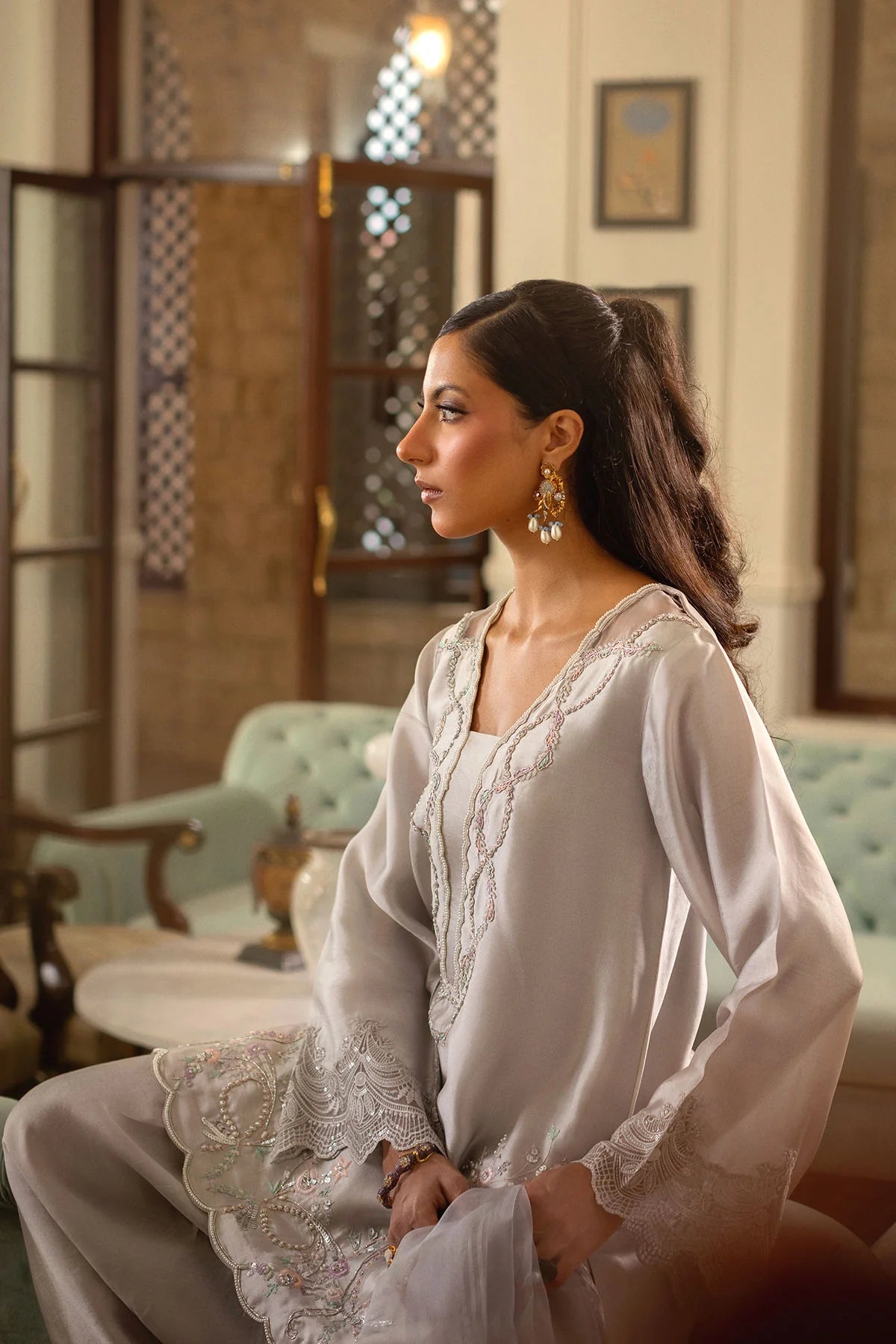 Kiri (Shirt And Pants) | Annus Abrar