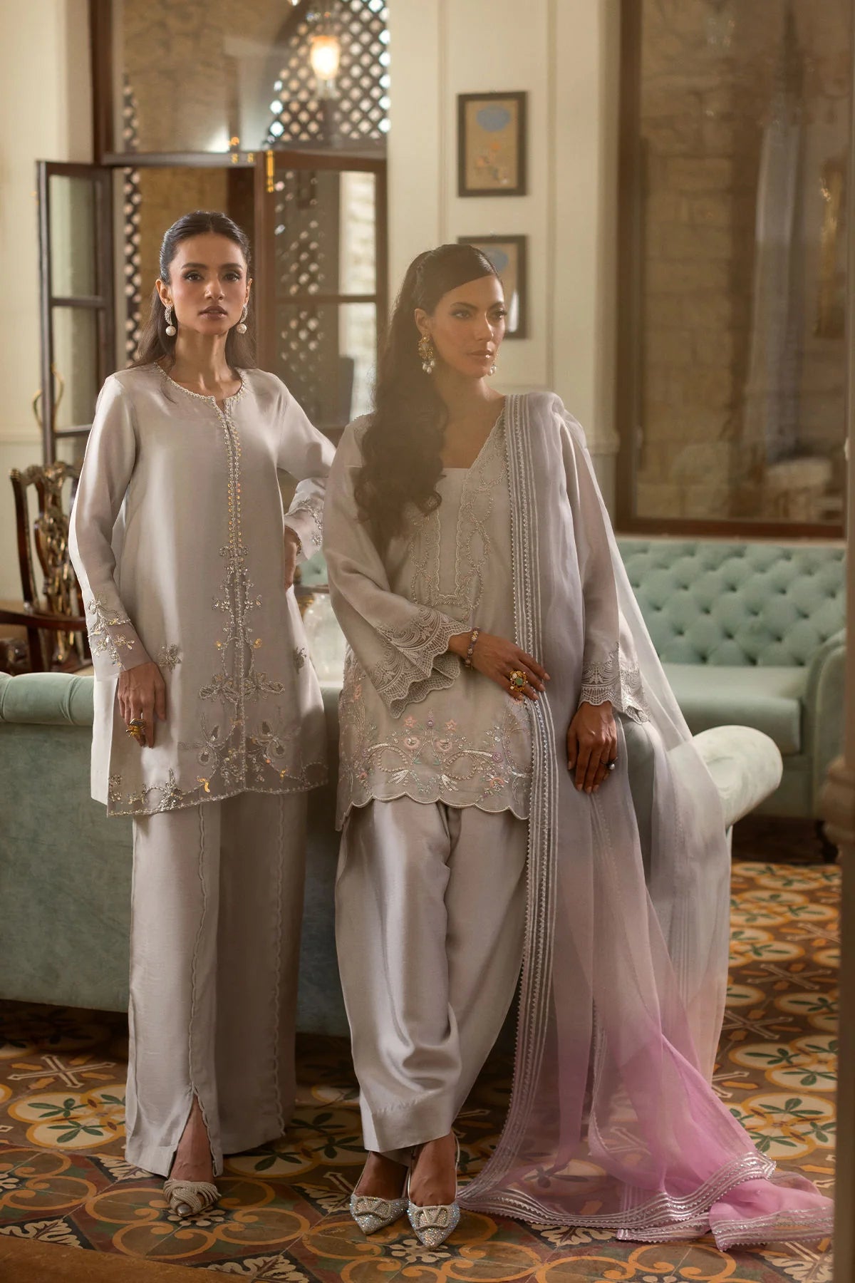Kiri (Shirt And Pants) | Annus Abrar