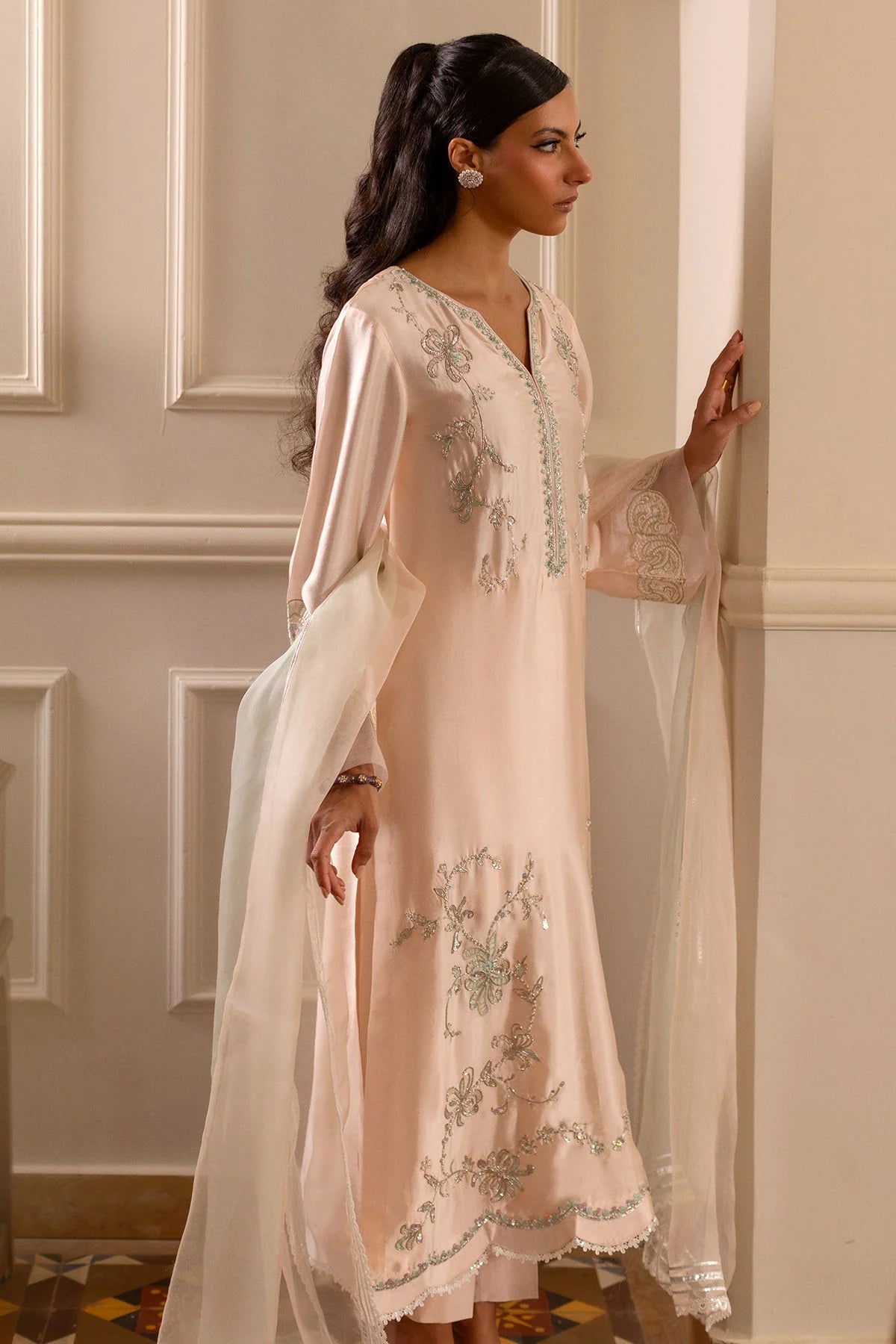 Annus Abrar | Helma (Shirt And Pants)