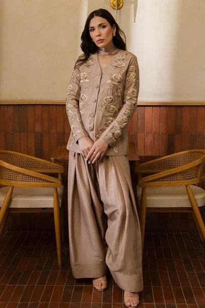 Hazel Ansab Jahangir - Cafe Societe