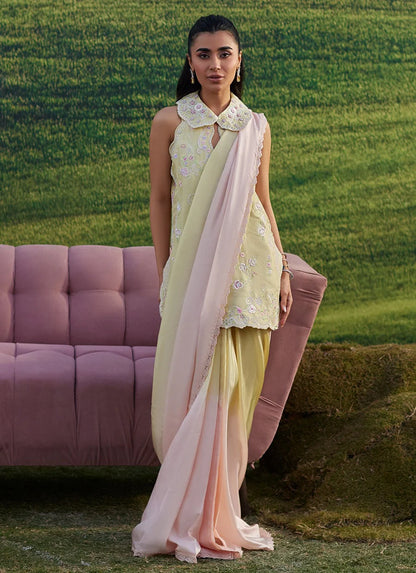 Farah Talib Aziz | Esma Sari