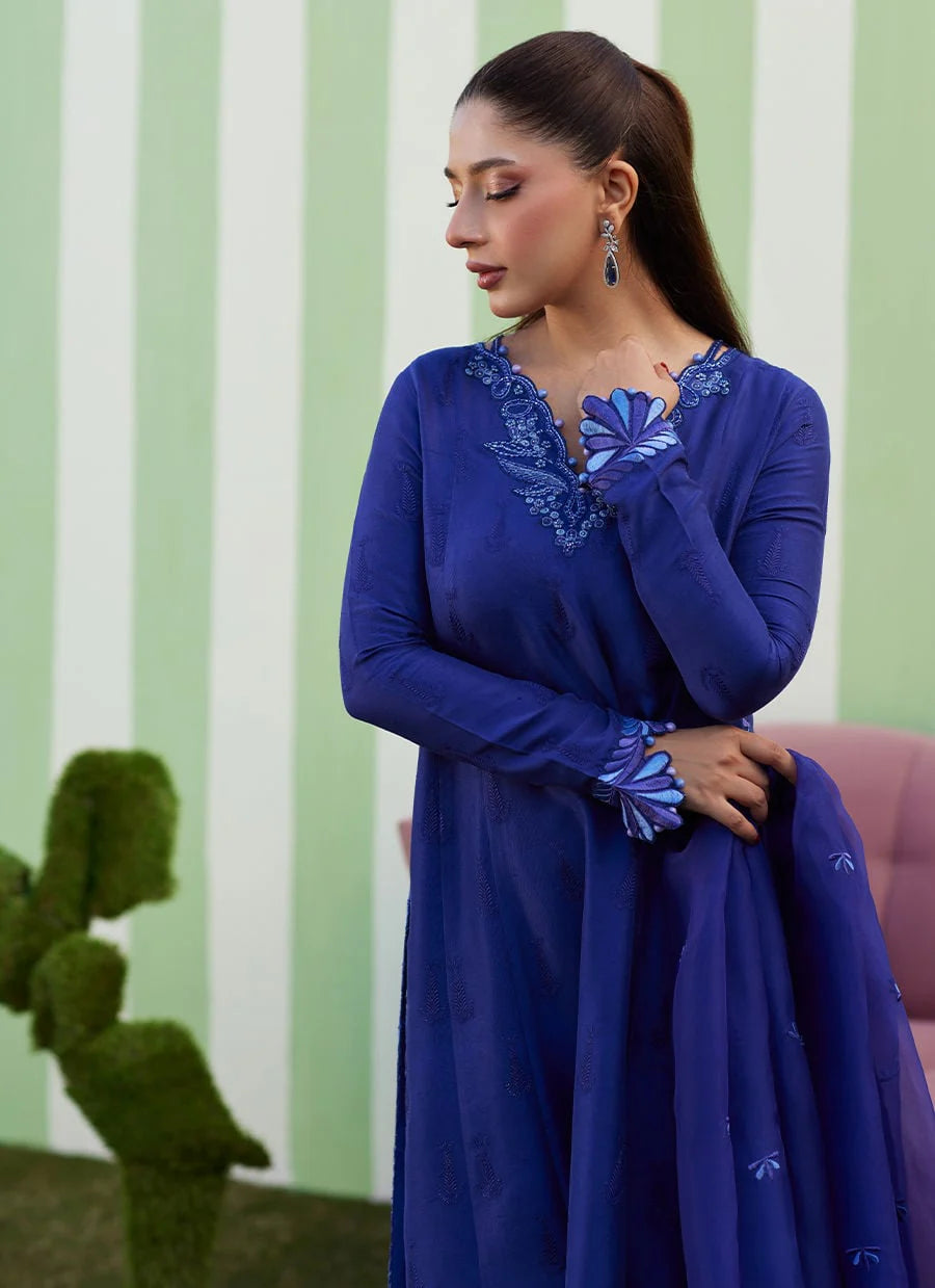 Farah Talib Aziz | Elaris Shirt And Dupatta