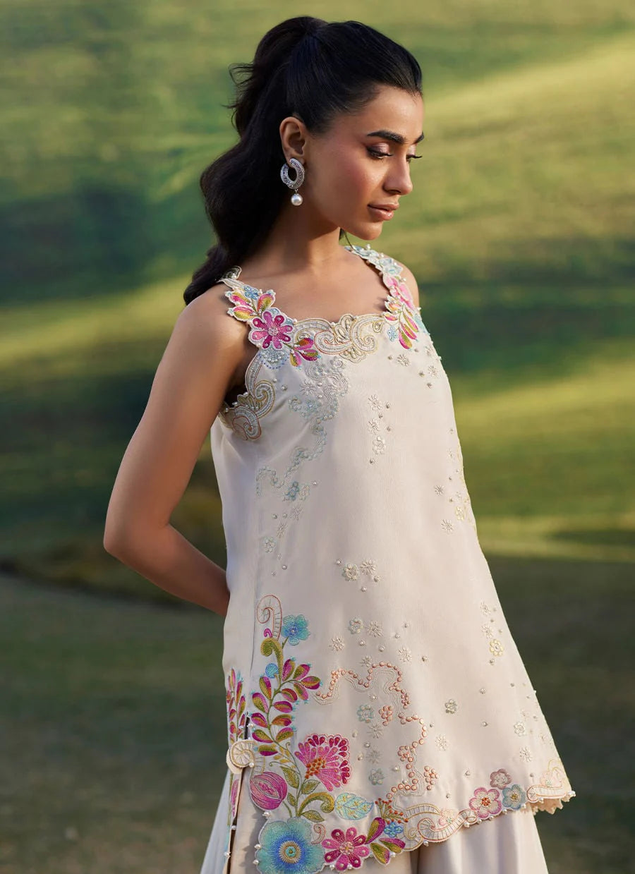 Farah Talib Aziz | Aira Shirt And Dupatta