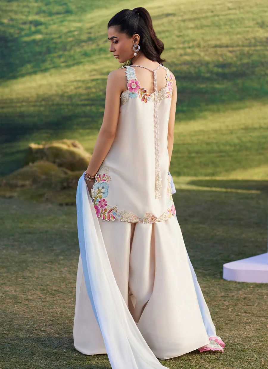 Farah Talib Aziz | Aira Shirt And Dupatta