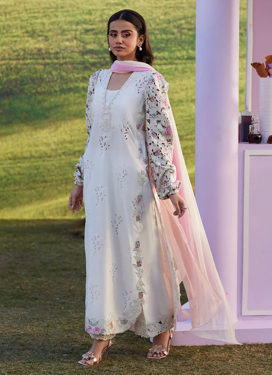 Farah Talib Aziz | Rose Lace Shirt And Dupatta