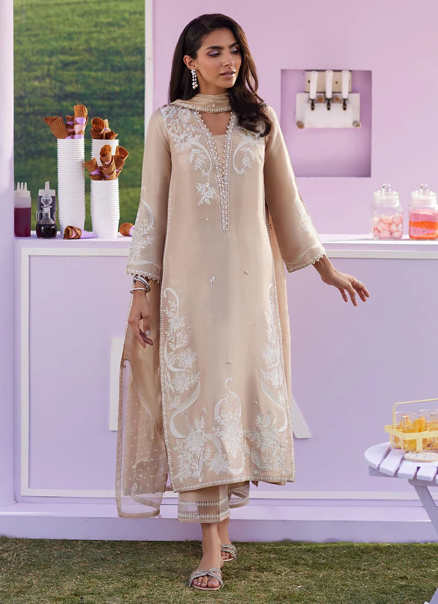Farah Talib Aziz | Vaila Shirt And Dupatta