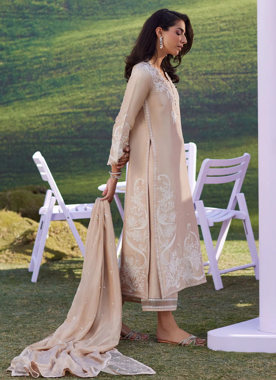 Farah Talib Aziz | Vaila Shirt And Dupatta