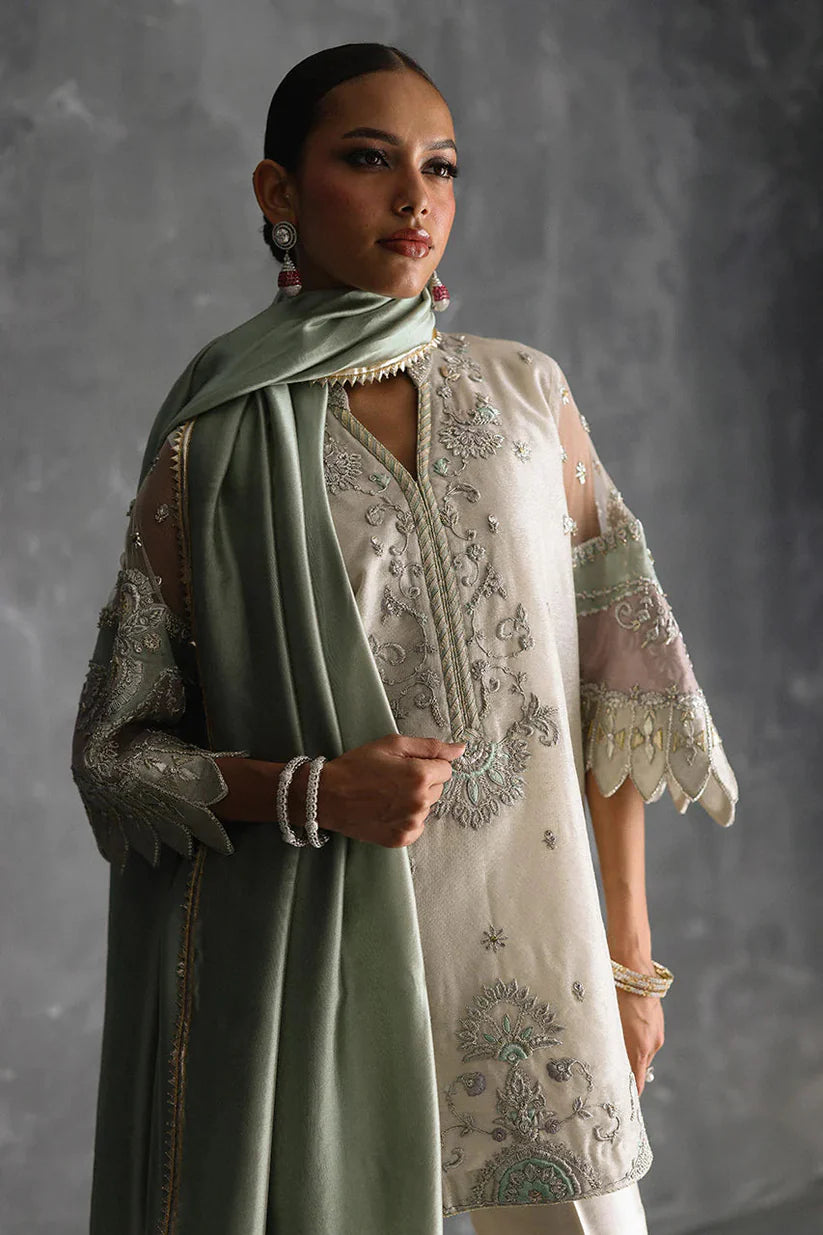 Qamer | Vera Festive '25 | Nadia Farooqui