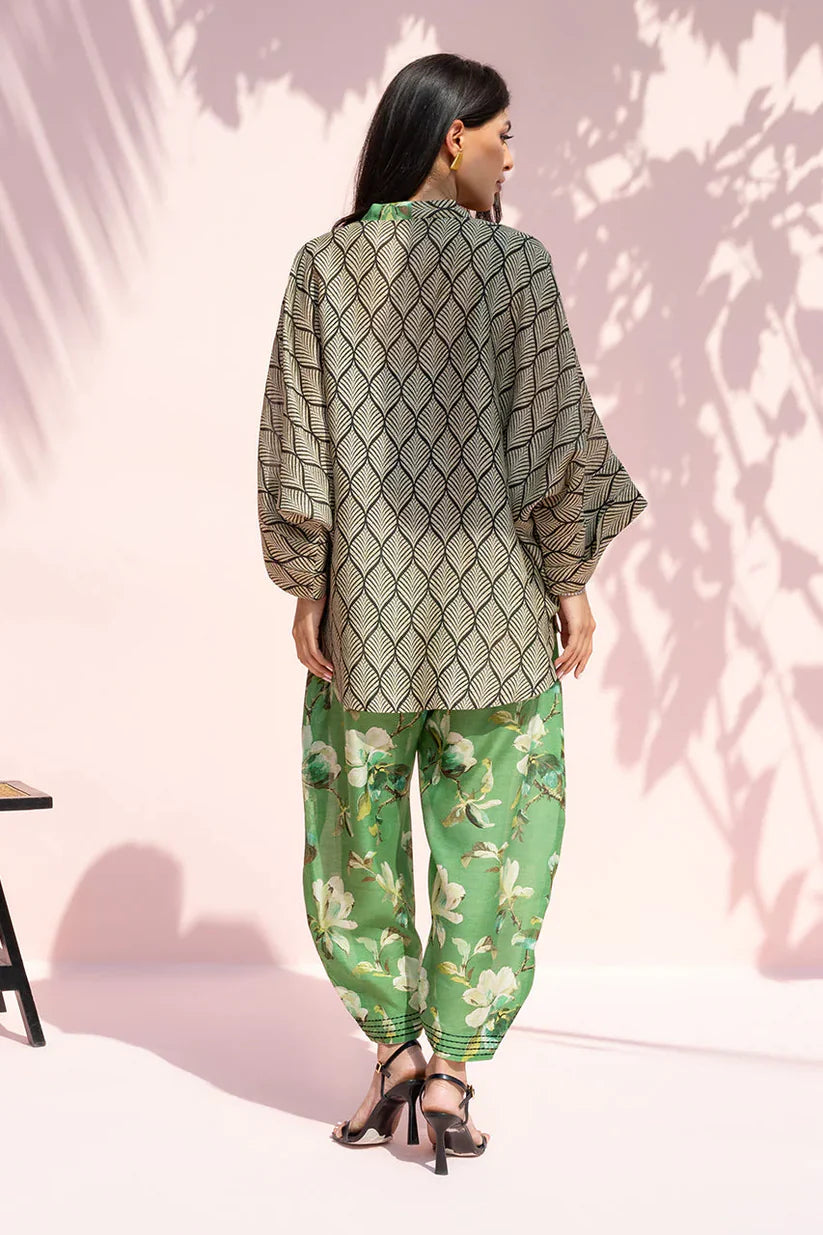 Sharis | Winter Capsule | Sania Maskatiya