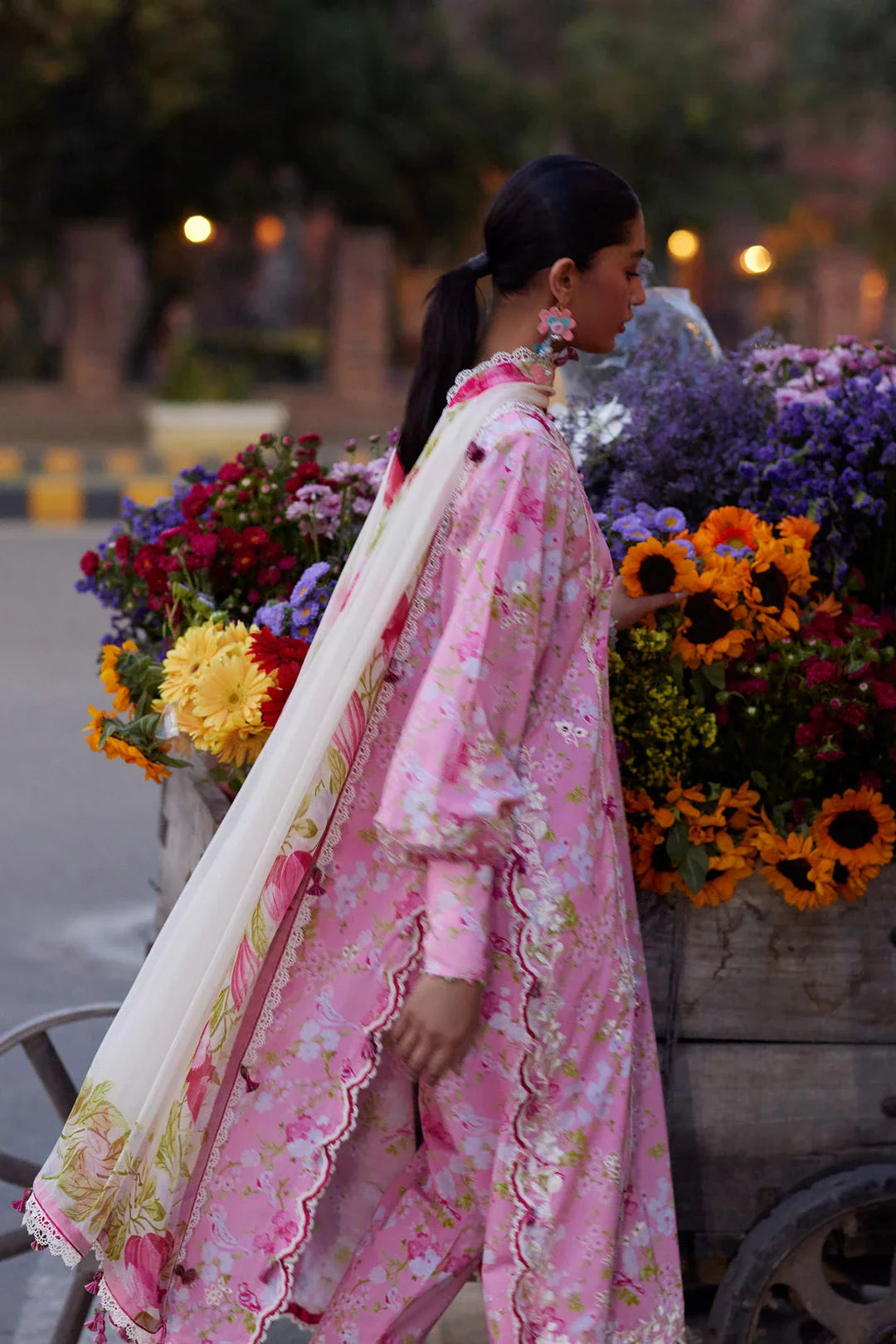 Zaha Festive Lawn '26 - Peony Reverie (ZF26-03)