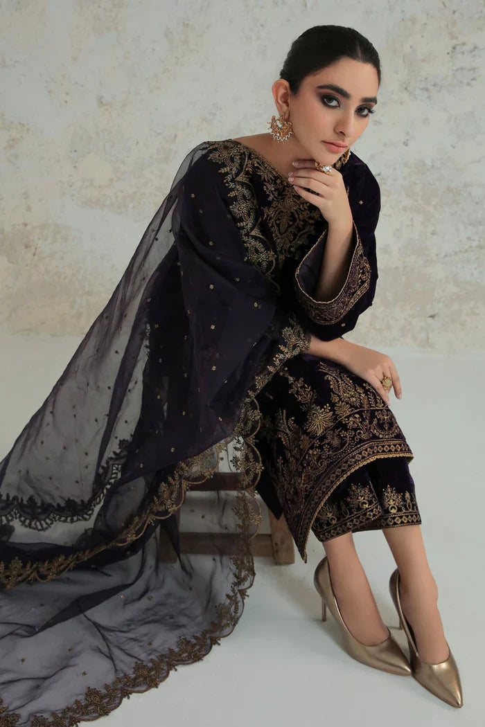 Baroque Velvet '25 - EMBROIDERED VELVET SF-239