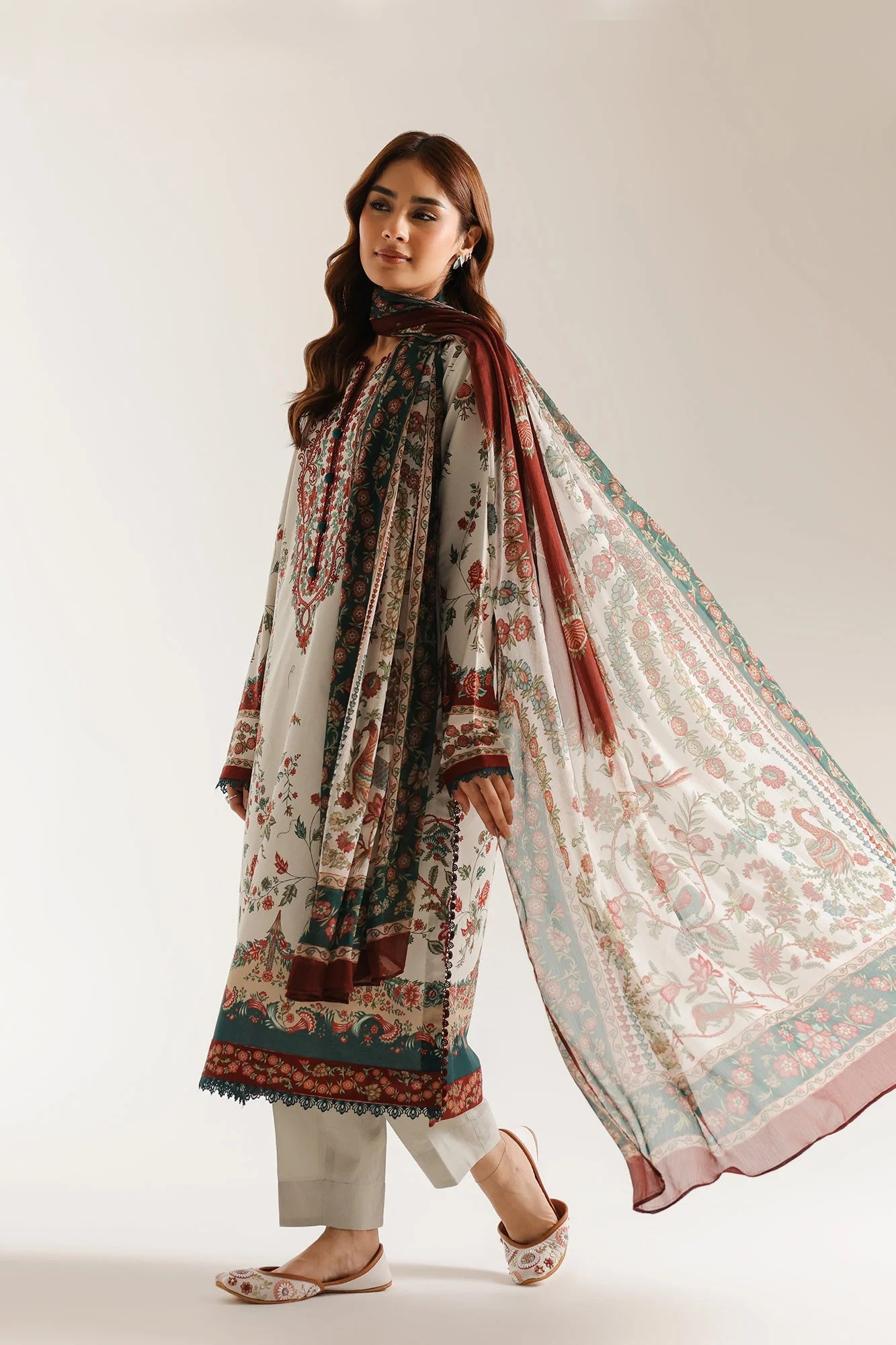 ETHNC EMBROIDERED SUIT (E1003/203/319)