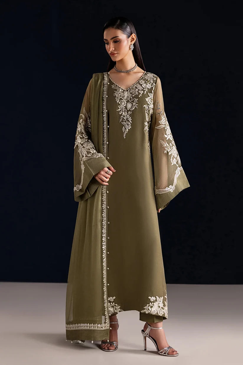 EFPR1323 | New In | Baroque